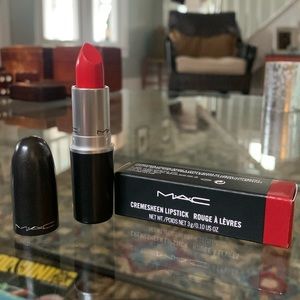 MAC Cremesheen Lipstick